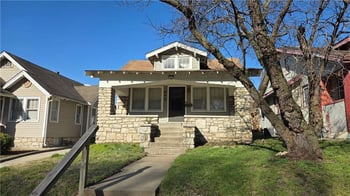 402 Van Brunt Blvd, Kansas City, MO 64124