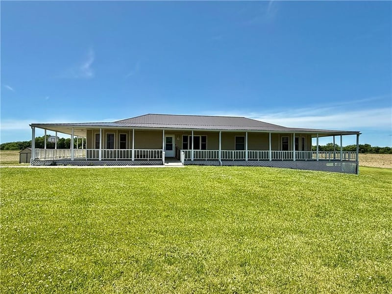 12356 Elkhorn Rd, Rayville, MO 64084