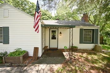 4053 N Askew Ave, Kansas City, MO 64117