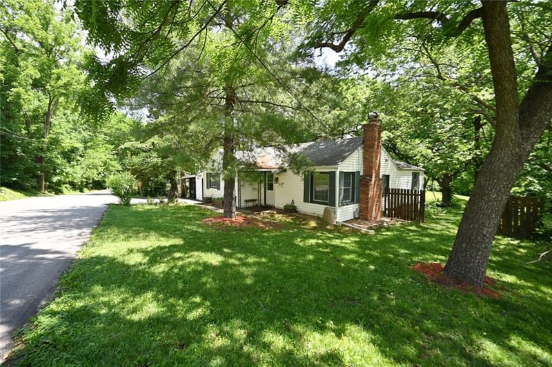 4053 Askew Ave, Kansas City, MO 64117