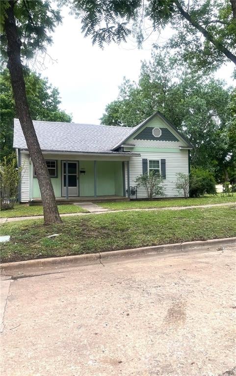 1015 6th St, Independence, KS 67301