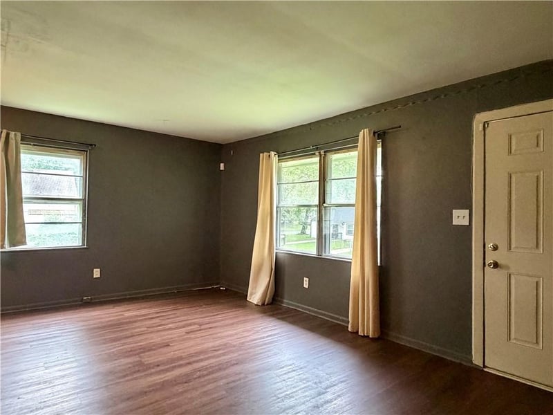 5117 Forest Ave, Kansas City, KS 66106