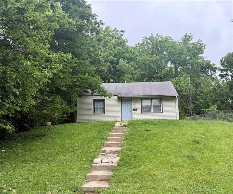 5117 Forest Ave, Kansas City, KS 66106