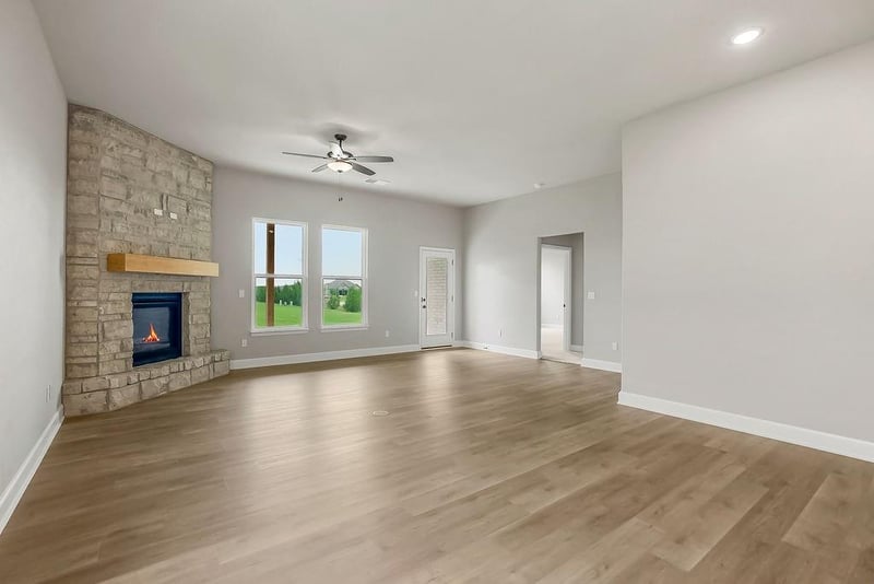 16683 Allman Rd, Olathe, KS 66062