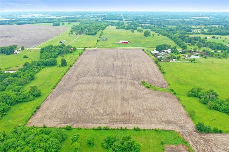 Tbd Oo Hw, Odessa, MO 64076