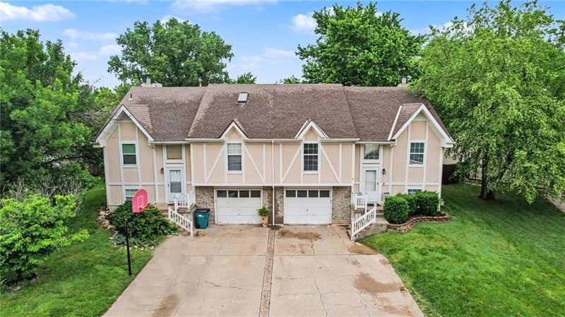 15129 Glenwood Ave, Overland Park, KS 66223
