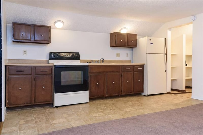 426 Olive St, Leavenworth, KS 66048