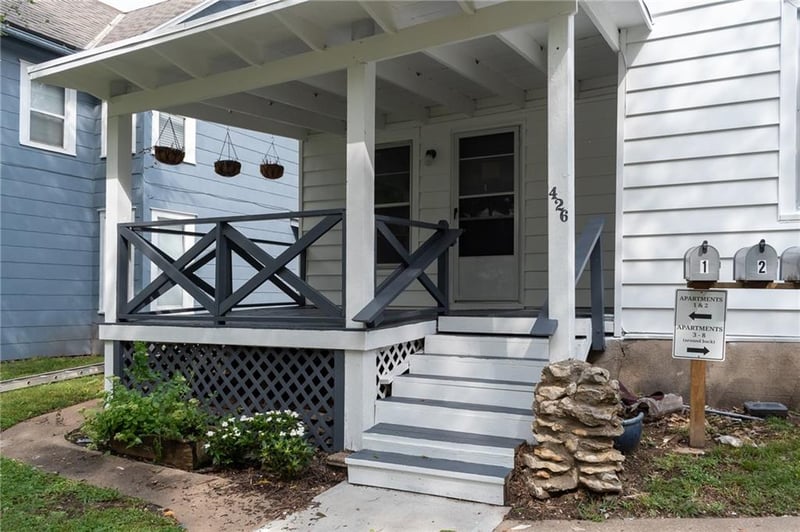 426 Olive St, Leavenworth, KS 66048