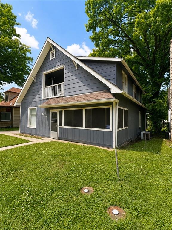 1013 4th St, Leavenworth, KS 66048