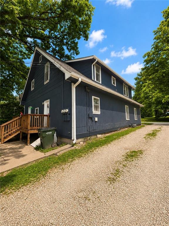 1013 4th St, Leavenworth, KS 66048