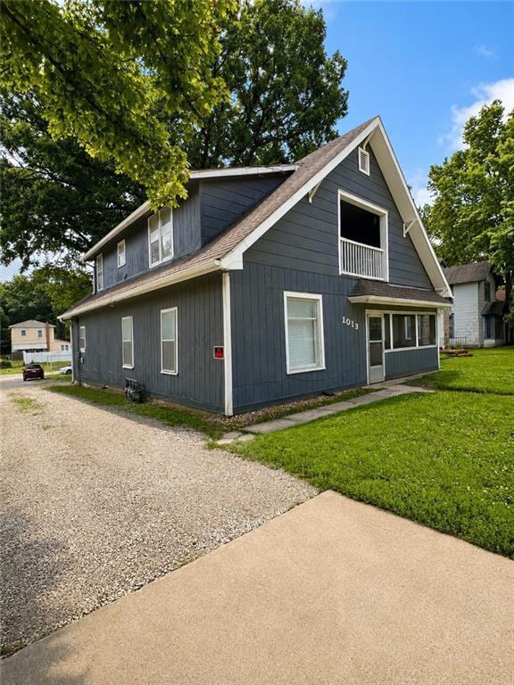1013 4th St, Leavenworth, KS 66048