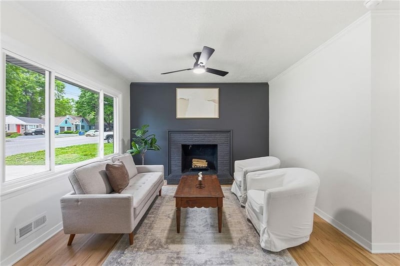 5800 75th St, Prairie Village, KS 66208