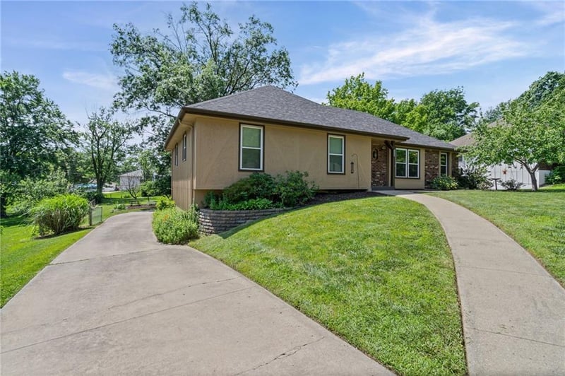 12115 E 61st St, Kansas City, MO 64133
