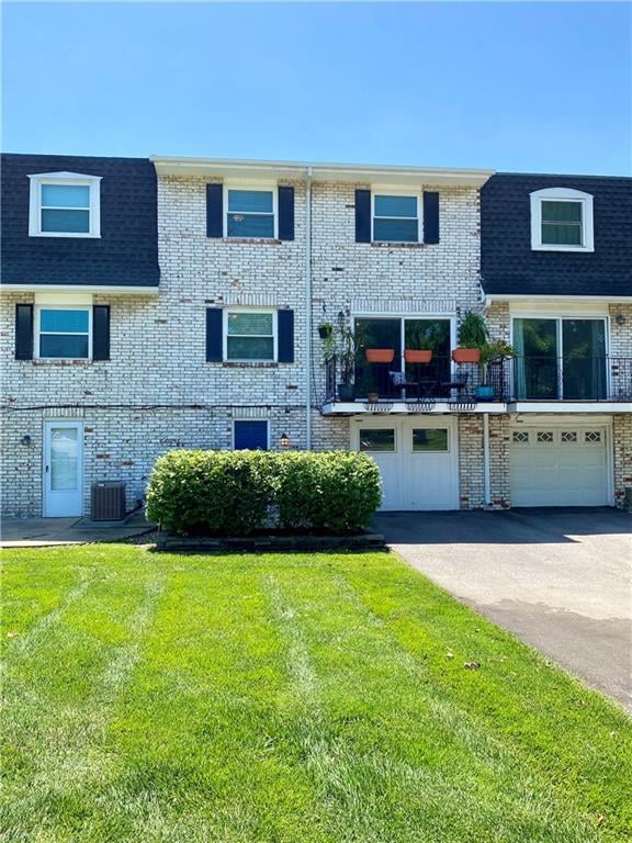 8502 84th St, Overland Park, KS 66212