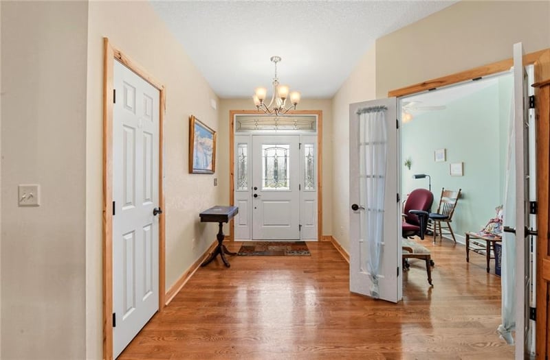 3347 Wood Ave, Independence, MO 64057