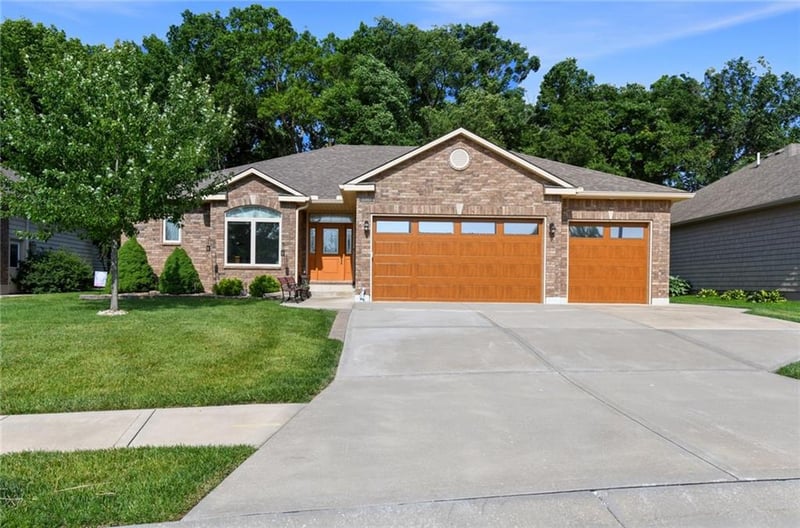 3347 Wood Ave, Independence, MO 64057