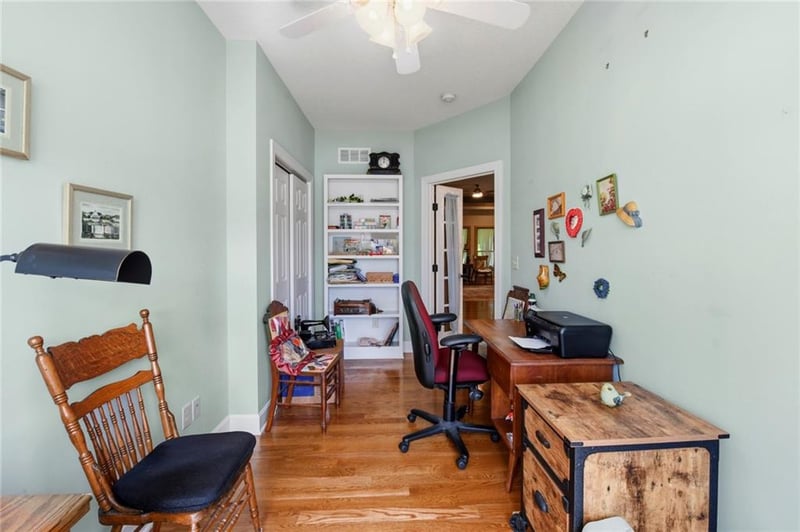 3347 Wood Ave, Independence, MO 64057