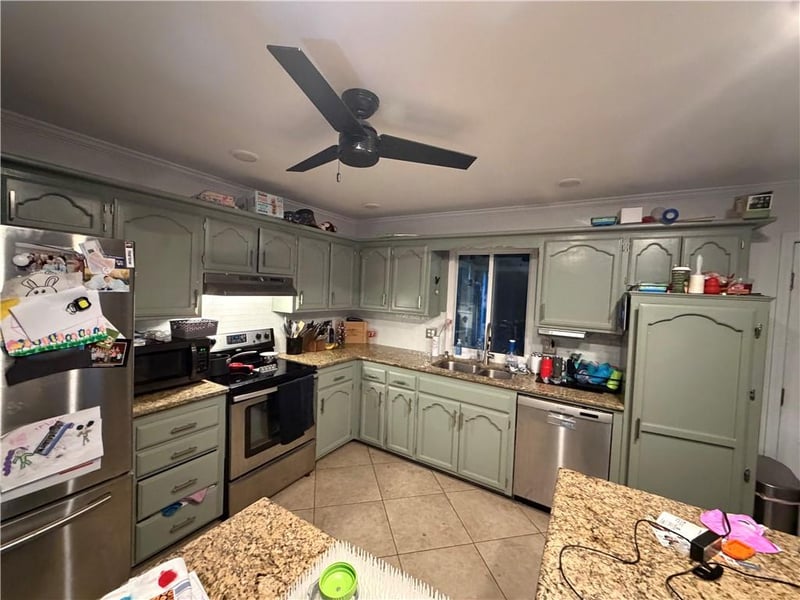 2113 2nd Ter, Lee's Summit, MO 64063