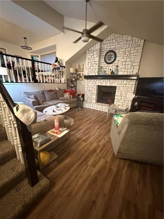 2113 2nd Ter, Lee's Summit, MO 64063