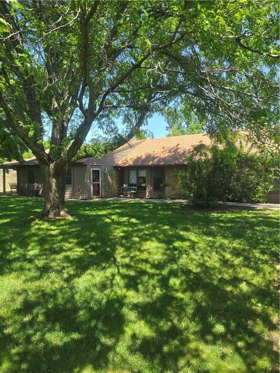 18345 Nottingham Ct, Basehor, KS 66007