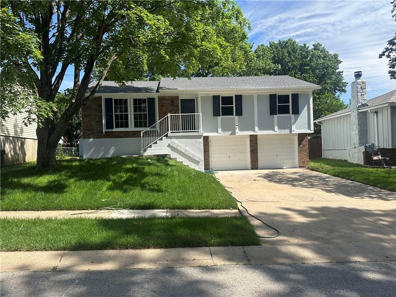 20408 15th Ter, Independence, MO 64056
