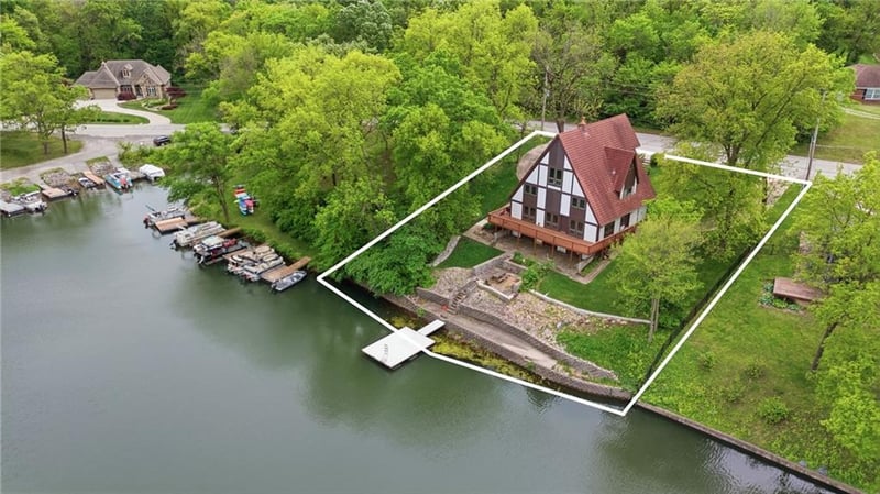 7616 Eastside Dr, Weatherby Lake, MO 64152