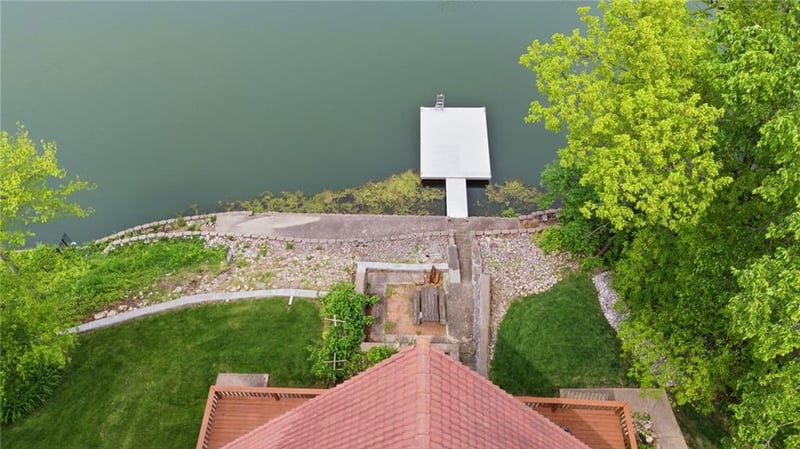 7616 Eastside Dr, Weatherby Lake, MO 64152