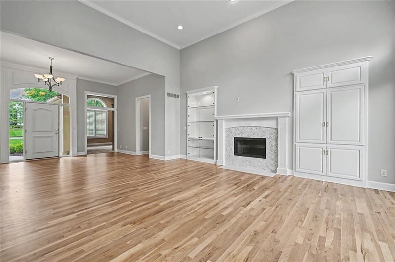 5802 140th Ter, Overland Park, KS 66223