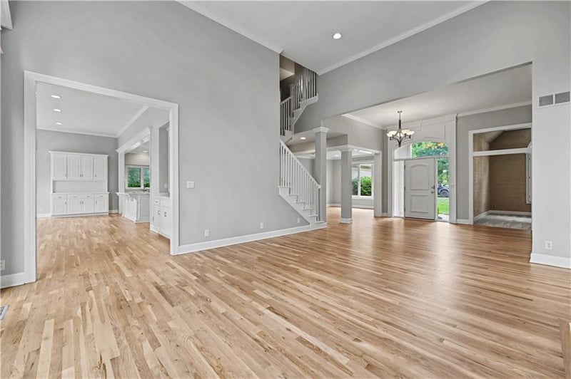 5802 140th Ter, Overland Park, KS 66223