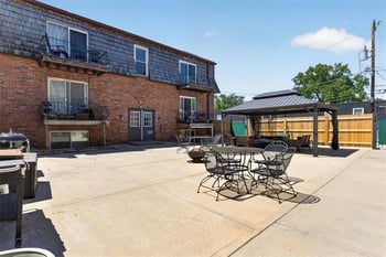 4430 Jarboe St #2, Kansas City, MO 64111