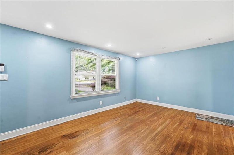 9507 Mcgee St, Kansas City, MO 64114