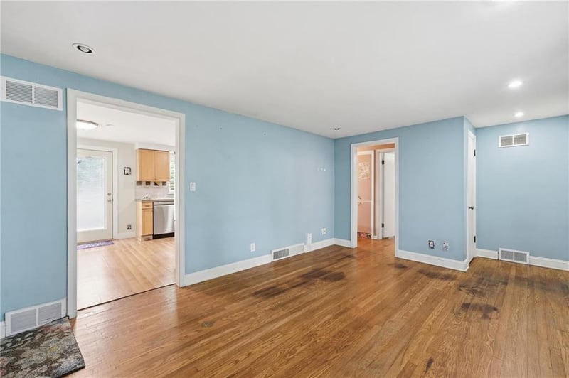 9507 Mcgee St, Kansas City, MO 64114