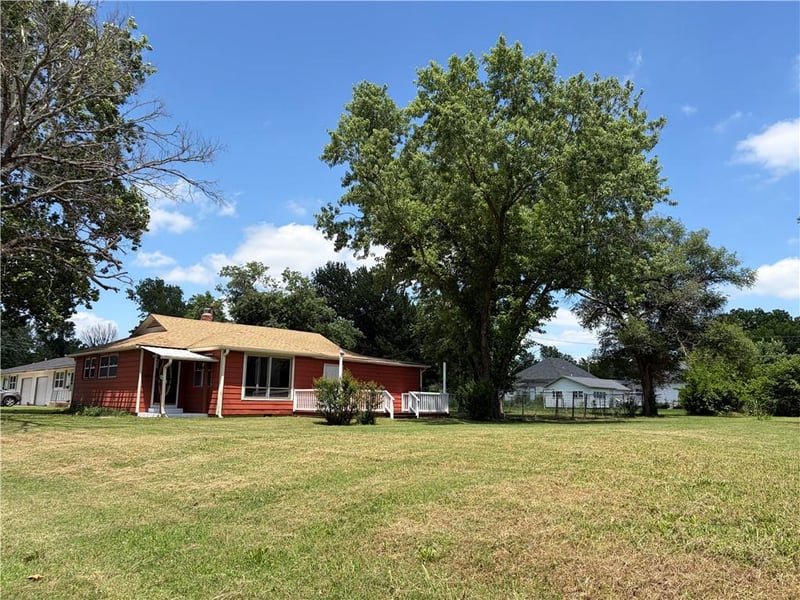 308 17th St, Independence, KS 67301