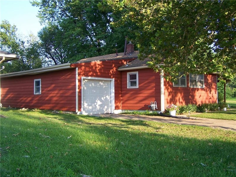 308 17th St, Independence, KS 67301
