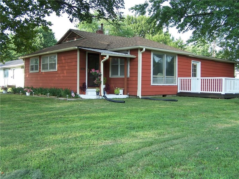 308 17th St, Independence, KS 67301