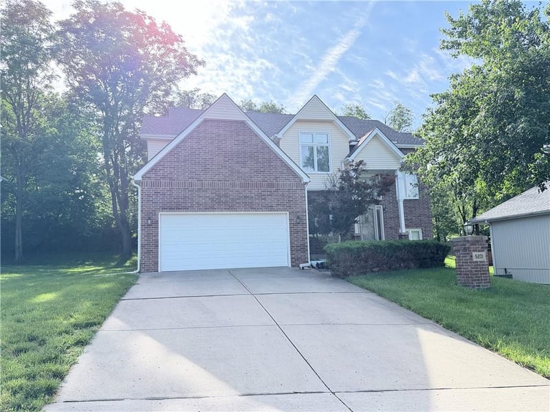 5201 Pennsylvania Ave, Kansas City, MO 64118