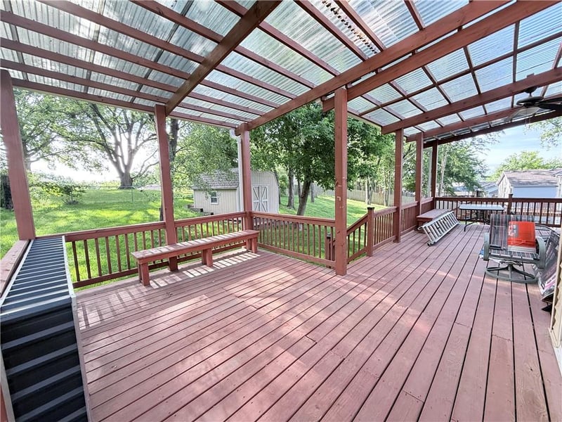 5201 Pennsylvania Ave, Kansas City, MO 64118