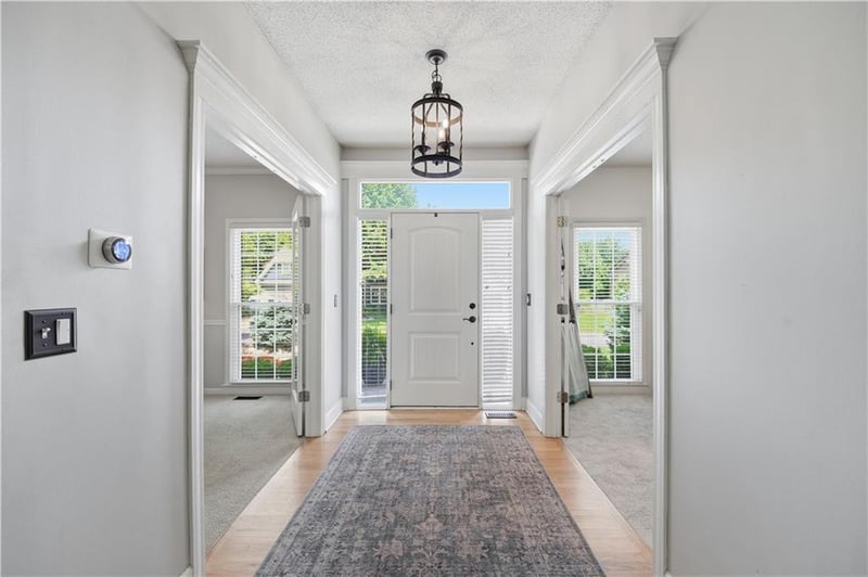5007 W 157th Pl, Overland Park, KS 66224