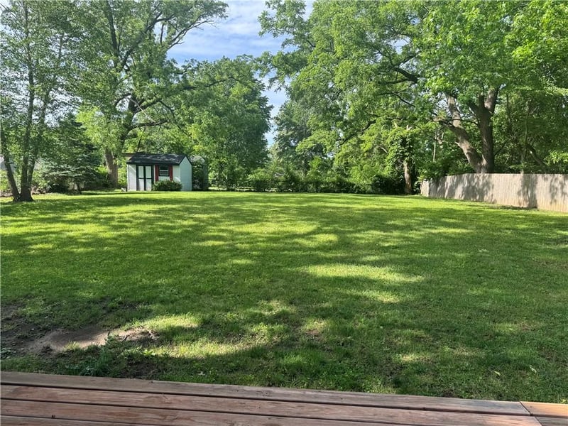 509 Nashua Rd, Liberty, MO 64068