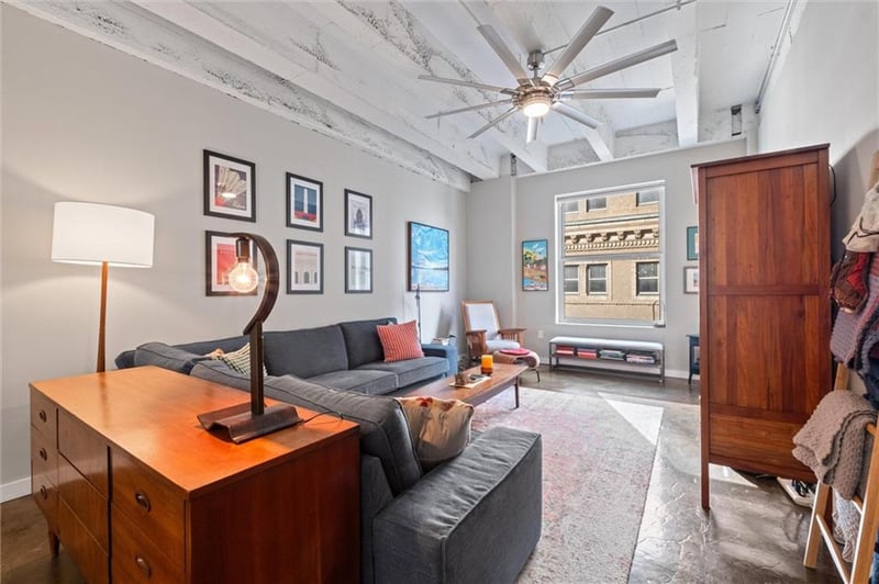 21 10th St #7D, Kansas City, MO 64105