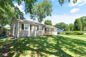 9714 Donnelly Ave, Kansas City, MO 64134