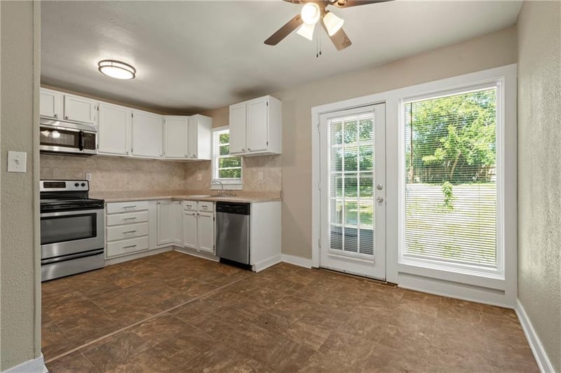 9714 Donnelly Ave, Kansas City, MO 64134