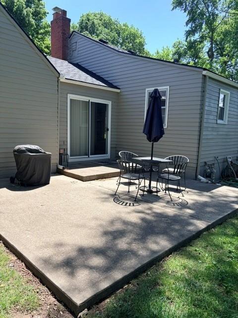 8408 Riley St, Overland Park, KS 66212