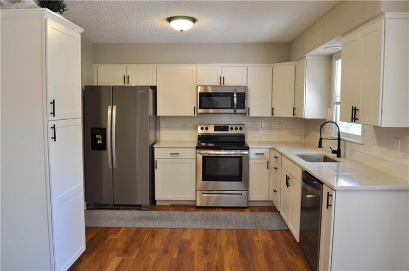 11003 Holmes St, Kansas City, MO 64155
