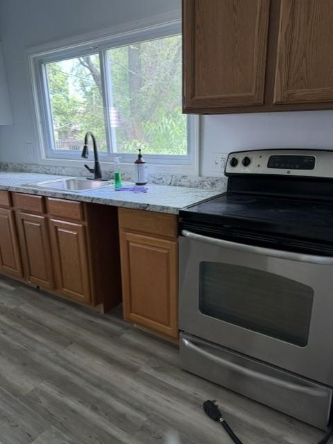2843 Parkwood Blvd, Kansas City, KS 66104