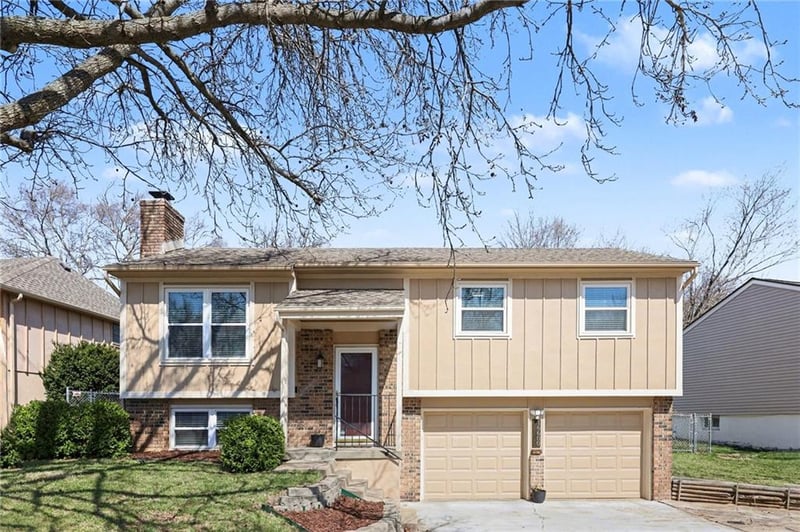 16600 125th St, Olathe, KS 66062