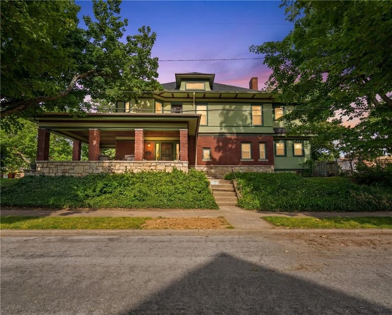 3001 E 6th St, Kansas City, MO 64124