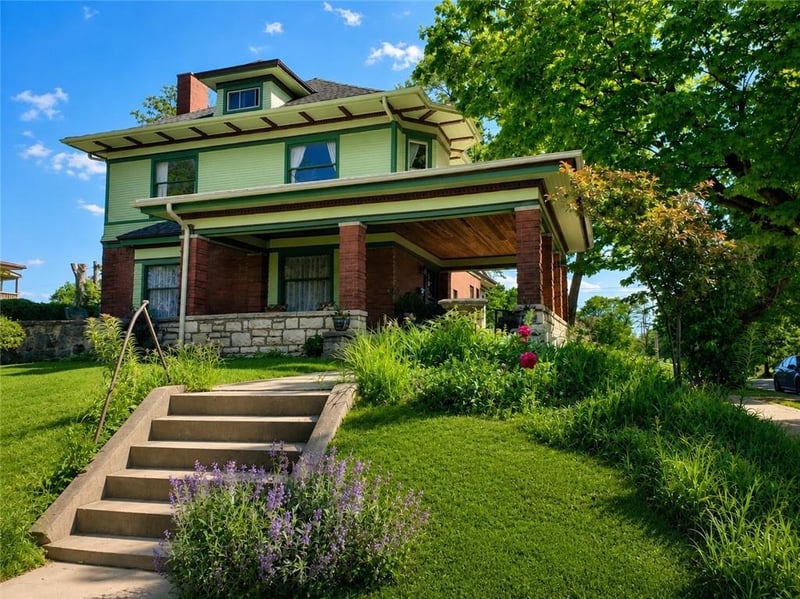 3001 E 6th St, Kansas City, MO 64124