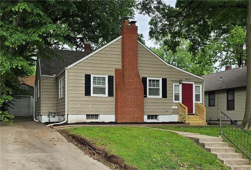 419 Willis Ave, Independence, MO 64050