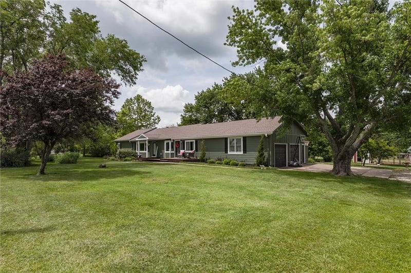 23034 231st Ter, Spring Hill, KS 66083
